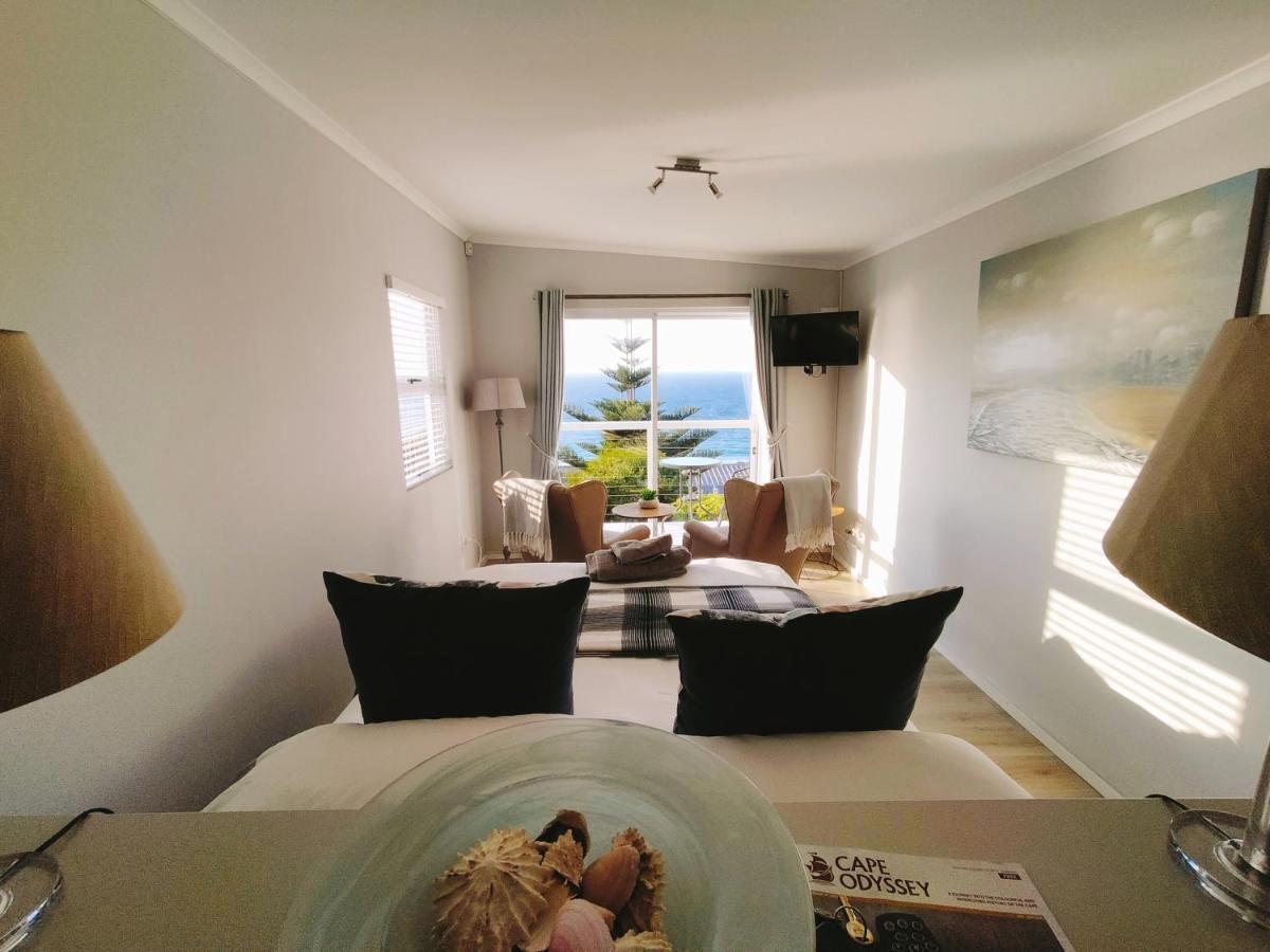 De La Hilcremat Hotel Simon's Town Exterior photo